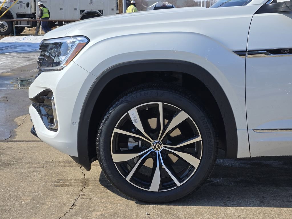 New 2026 Volkswagen Atlas SEL Premium R-Line image 5