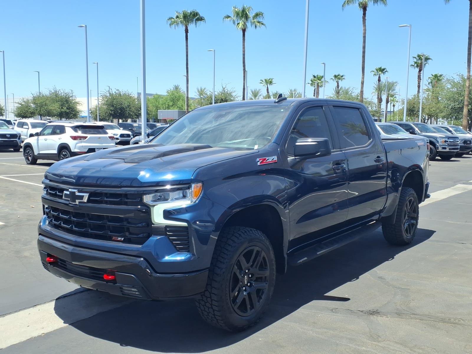 Used 2023 Chevrolet Silverado 1500 LT Trail Boss w/ Protection Package AWD/4WD image 8