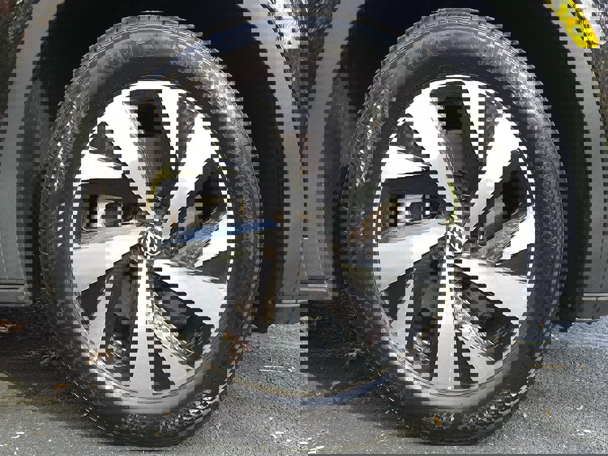 Used 2023 Volkswagen ID.4 Pro image 52