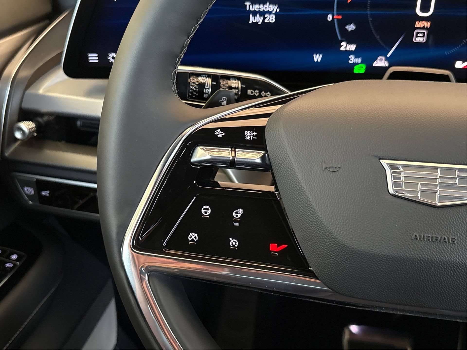 New 2027 Cadillac Vistiq Sport AWD/4WD image 25