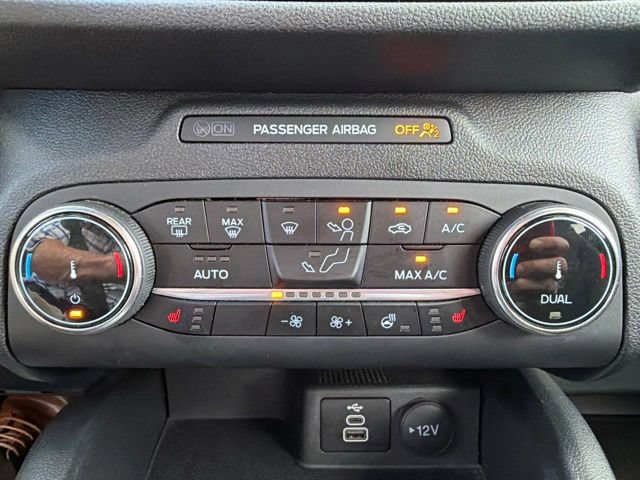Used 2025 Ford Escape ST-Line Select AWD/4WD image 39