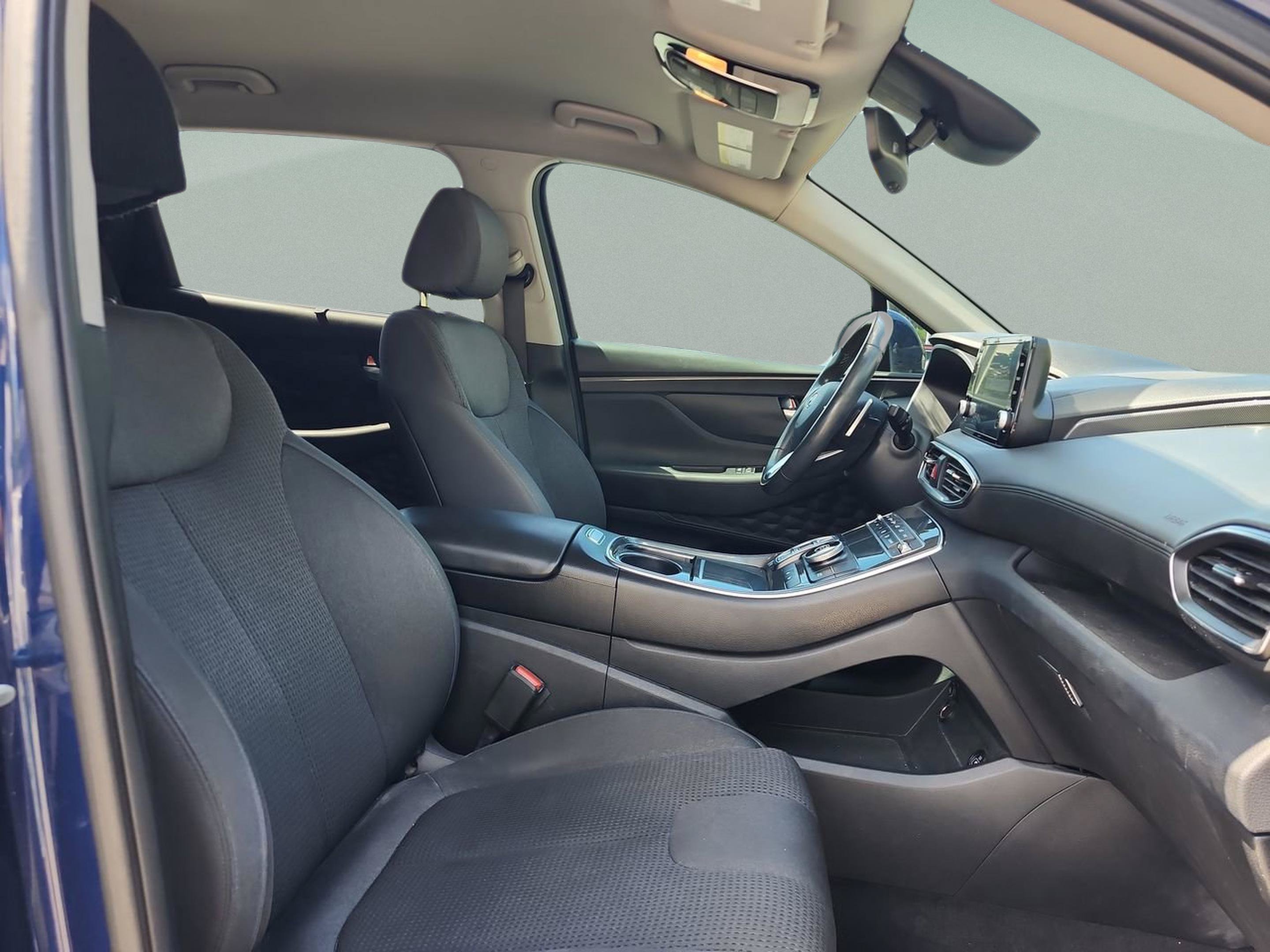Used 2021 Hyundai Santa Fe SEL w/ Convenience Package FWD image 18