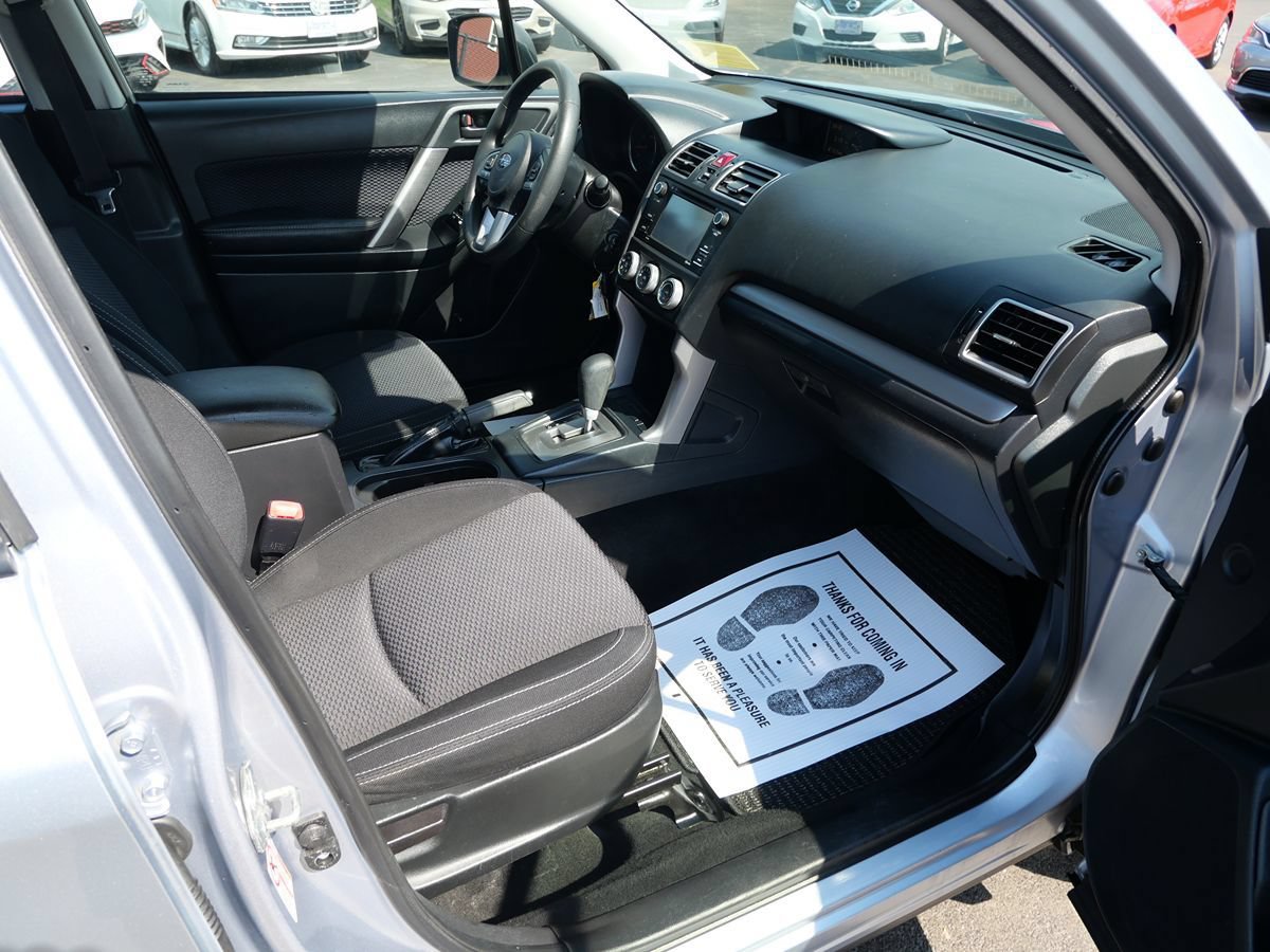 Used 2017 Subaru Forester 2.5i w/ Alloy Wheel Package AWD/4WD image 26