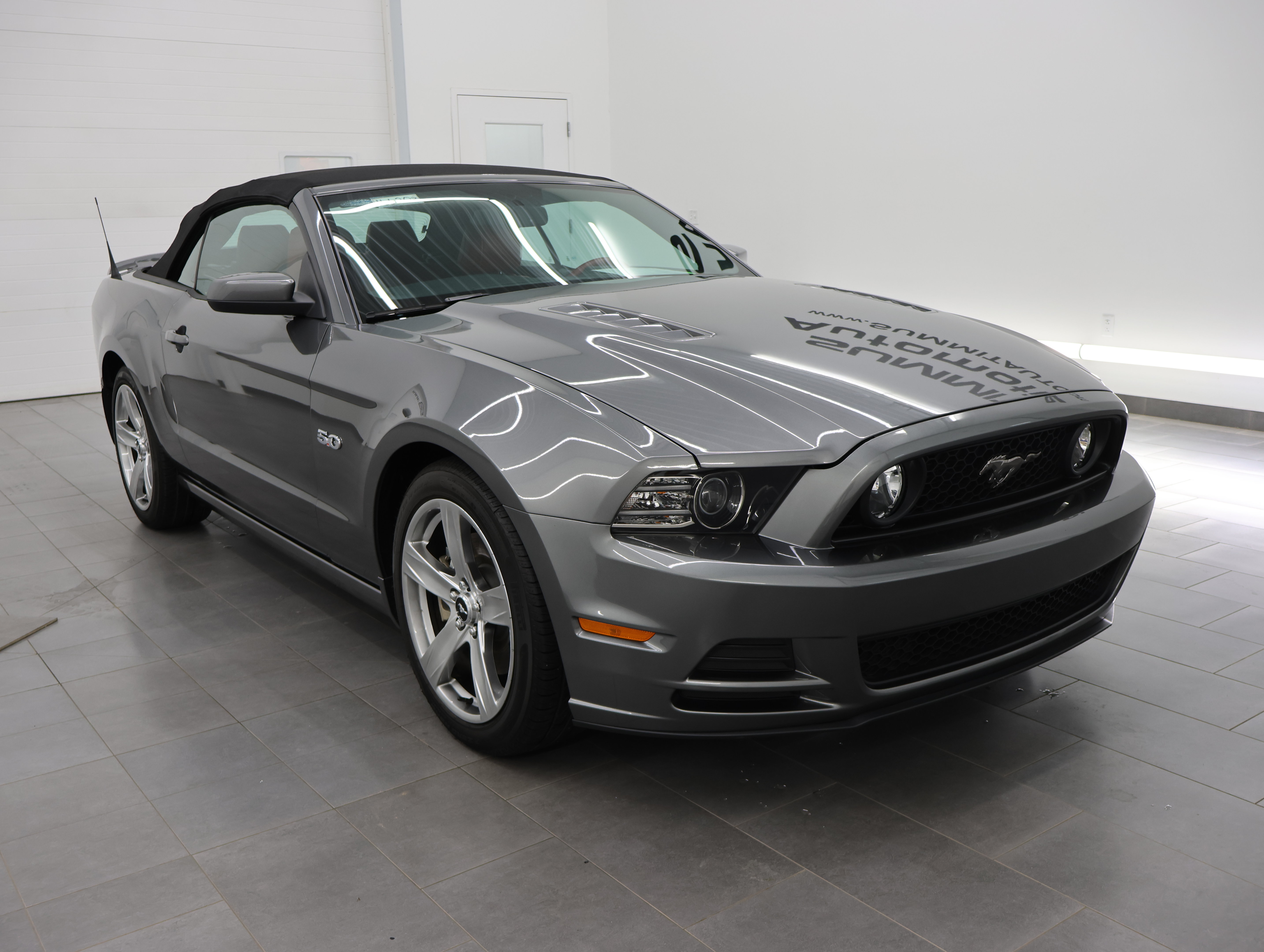 Used 2014 Ford Mustang GT Premium RWD image 48