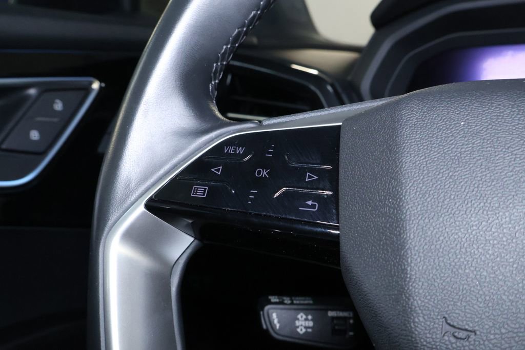 Used 2022 Audi Q4 e-tron Premium Plus w/ Premium Plus image 21