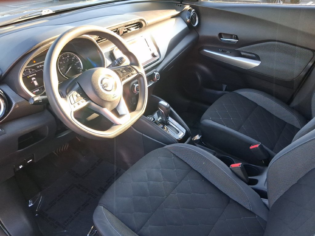 Certified 2019 Nissan Kicks SV FWD image 16