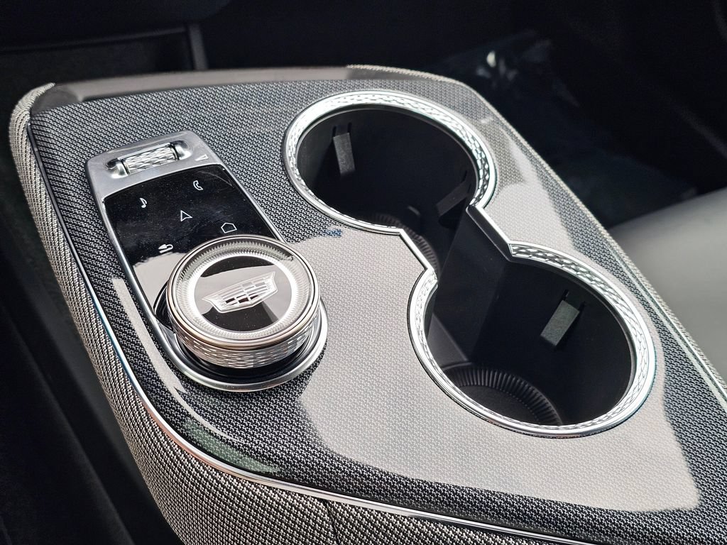 New 2026 Cadillac Optiq Sport 1 AWD/4WD image 32