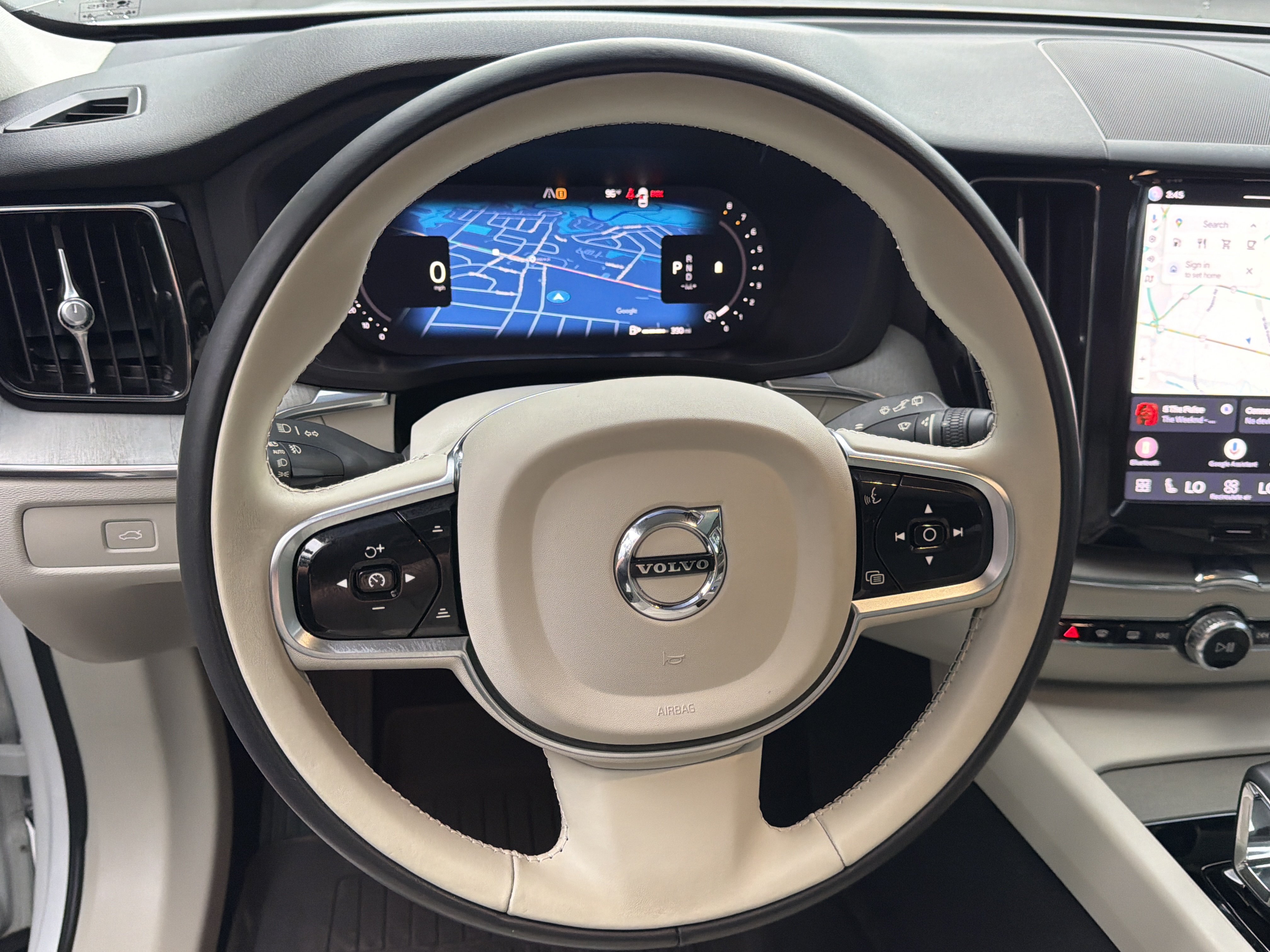 Certified 2024 Volvo XC60 B5 Plus w/ Protection Package Premier AWD/4WD image 58