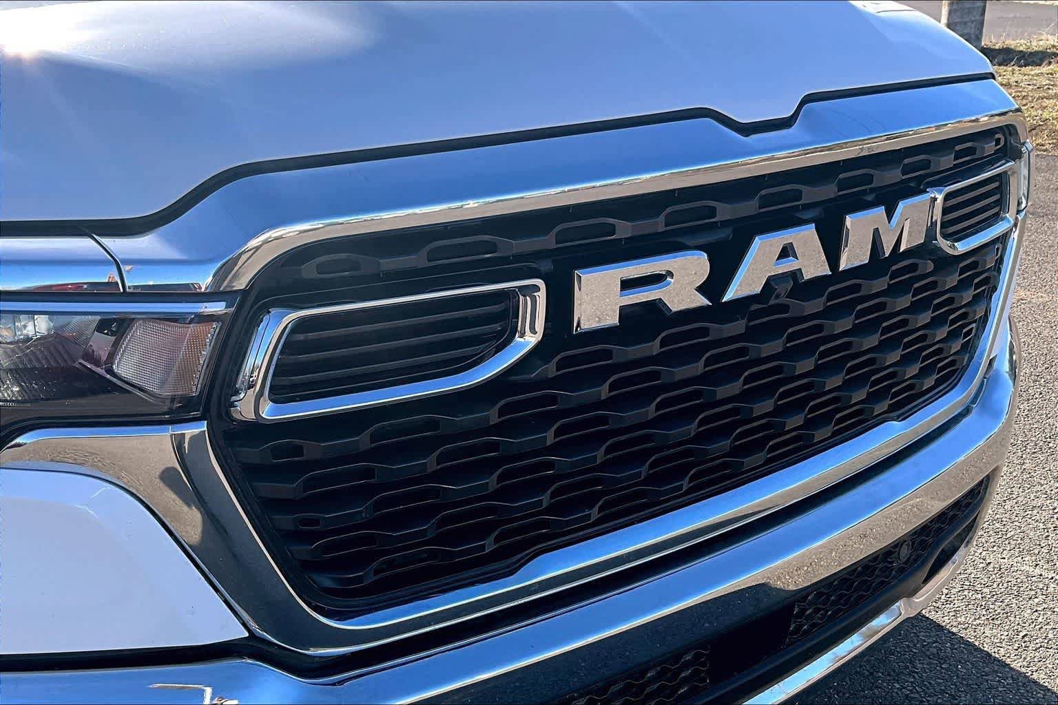 Used 2025 RAM 1500 Big Horn image 33