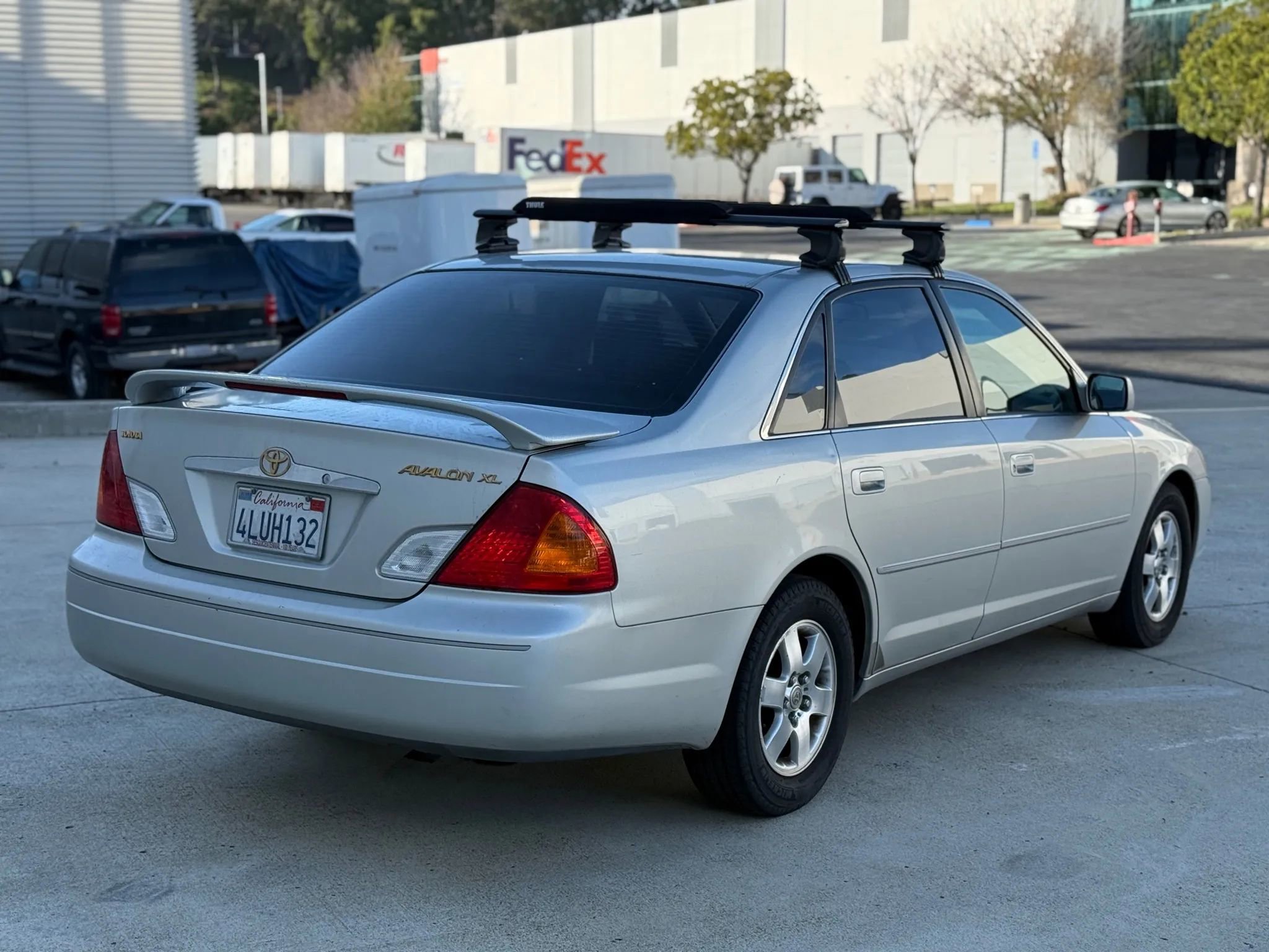 Used 2000 Toyota Avalon XL image 7