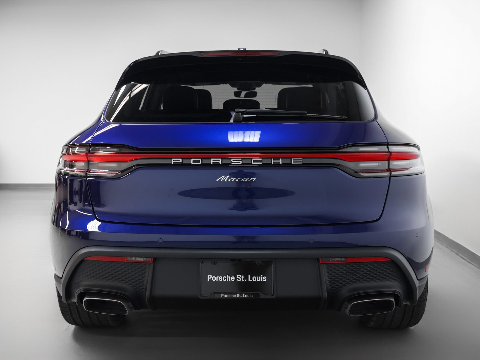 New 2026 Porsche Macan AWD/4WD image 11