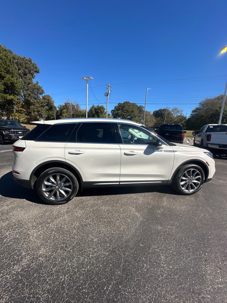 Used 2021 Lincoln Corsair FWD w/ Premium Package image 7