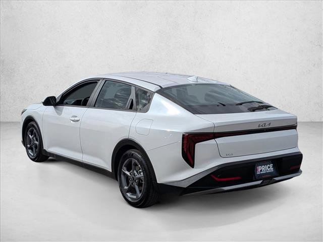 Used 2025 Kia K4 LXS image 7