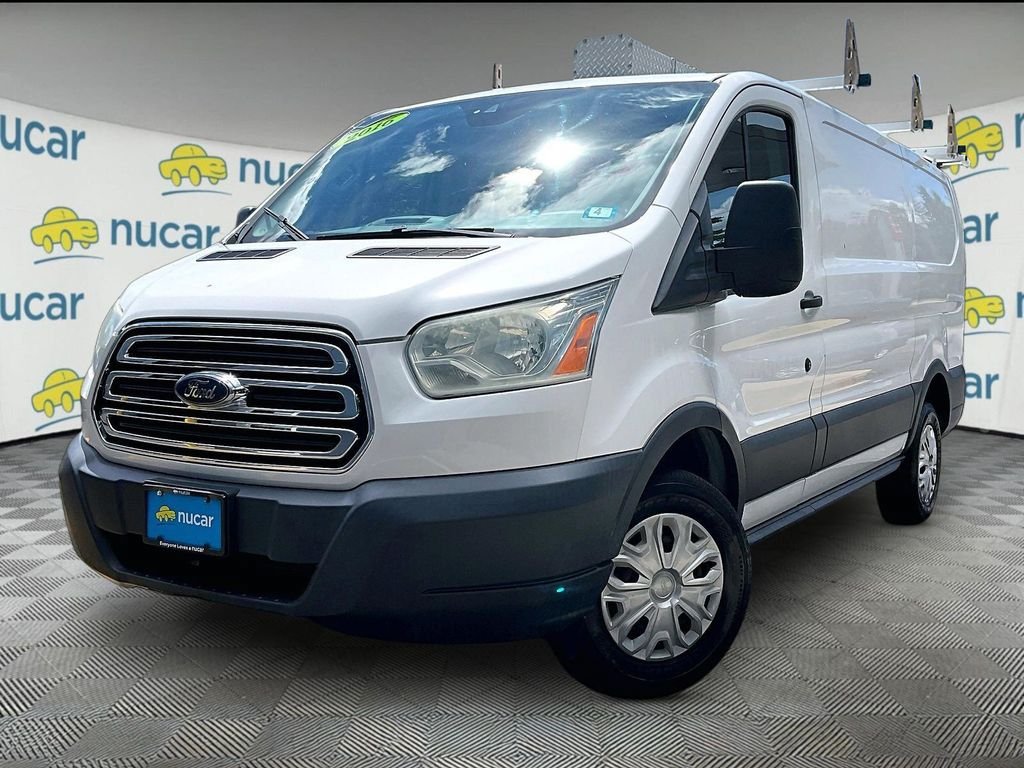 Used 2016 Ford Transit 250 130 Low Roof w/ Exterior Upgrade Package RWD image 3