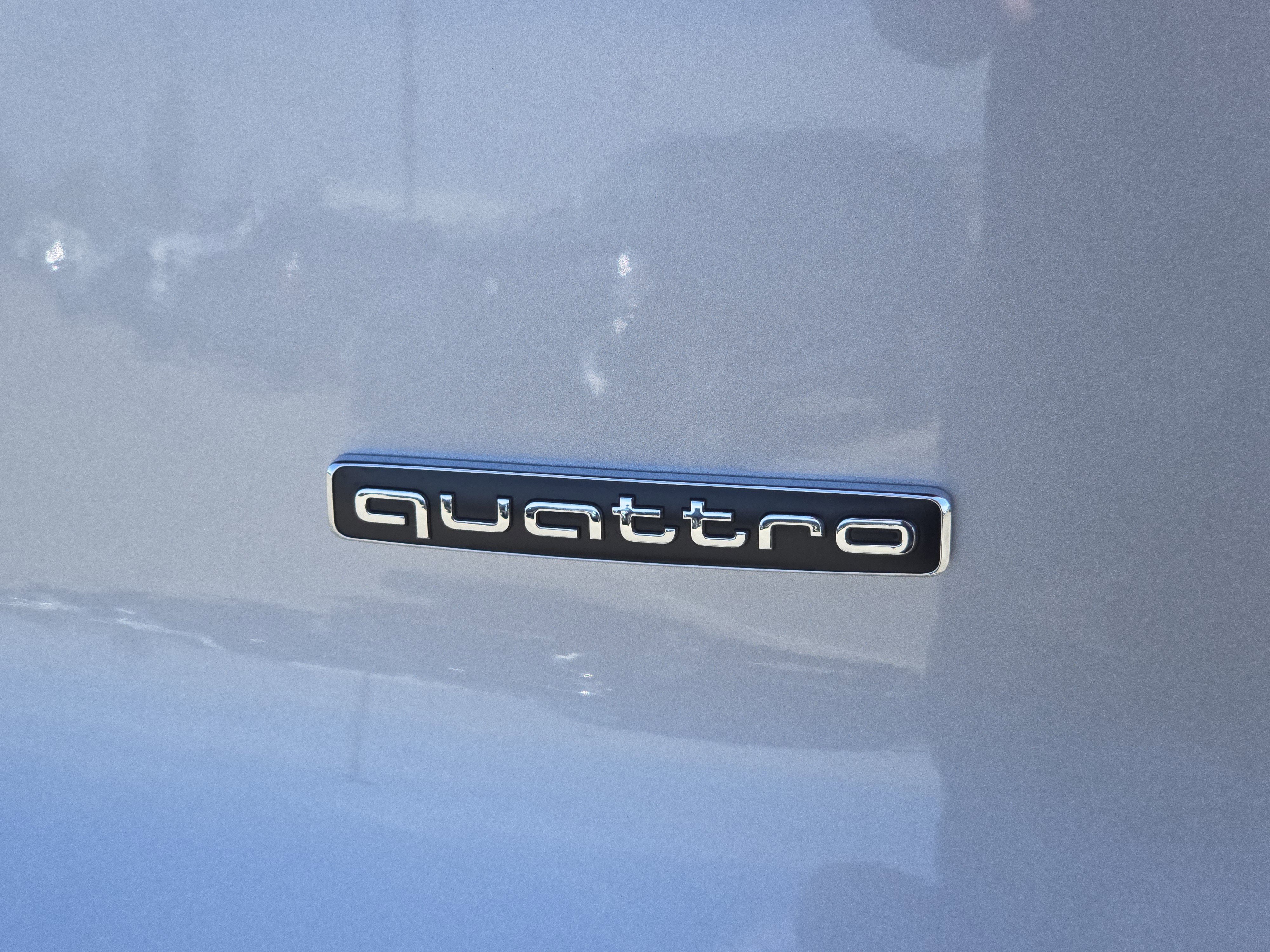 New 2025 Audi Q5 Premium image 15