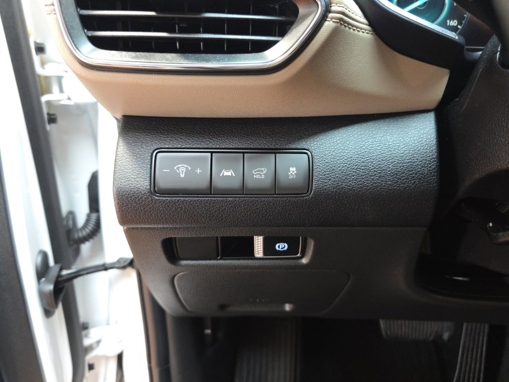 Used 2023 Hyundai Santa Fe Blue image 27