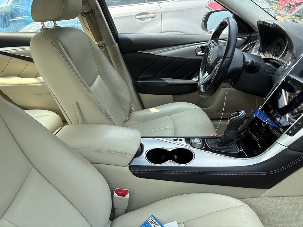 Used 2019 INFINITI Q50 Luxe AWD/4WD image 5