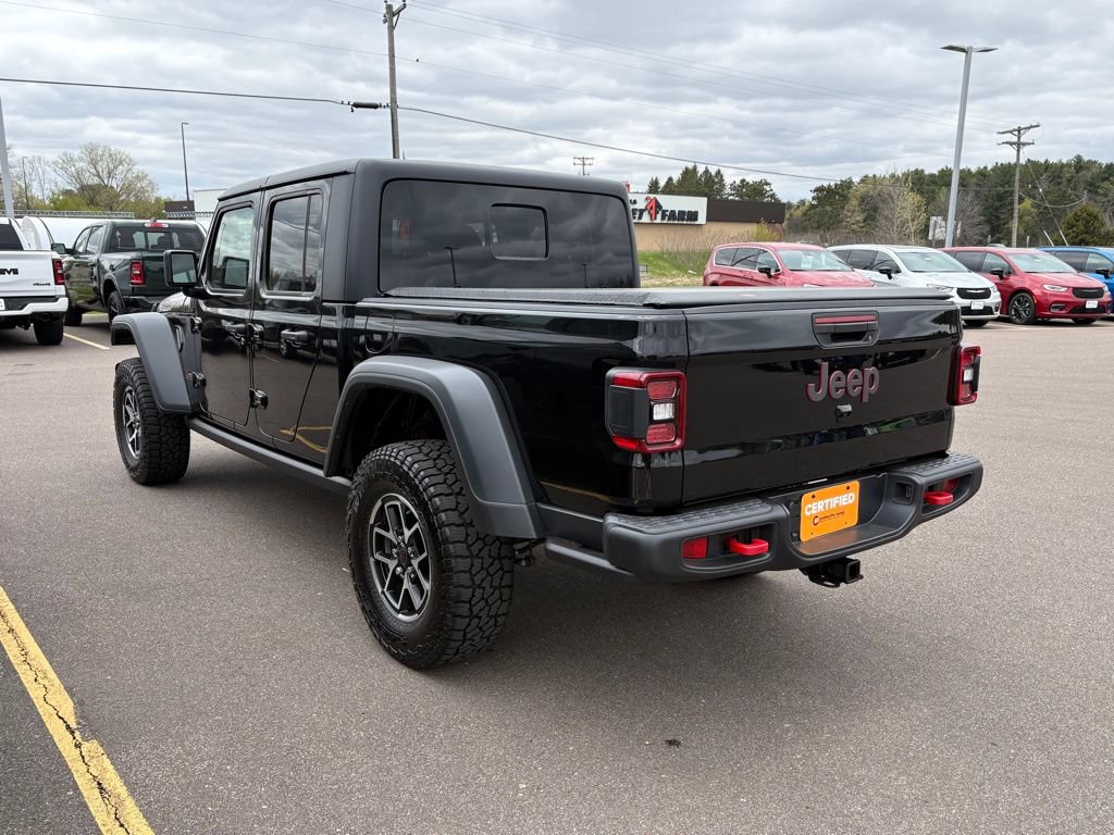 Certified 2025 Jeep Gladiator Rubicon w/ Convenience Group AWD/4WD image 3