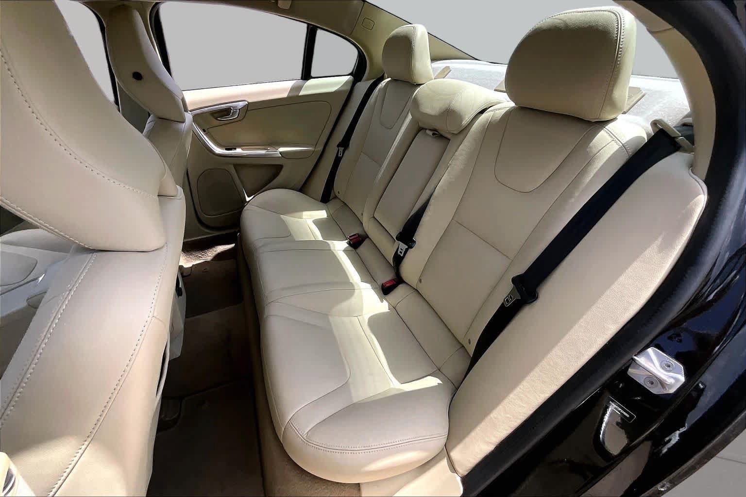 Used 2015 Volvo S60 T5 Premier Plus FWD image 19