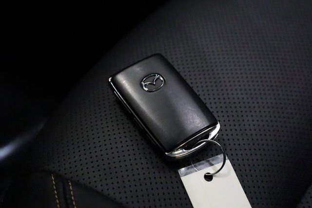 Used 2025 MAZDA CX-90 Plug-In Hybrid w/ Premium Plus image 41