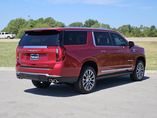 New 2026 GMC Yukon XL Denali w/ Sun & Power Step Package AWD/4WD image 4