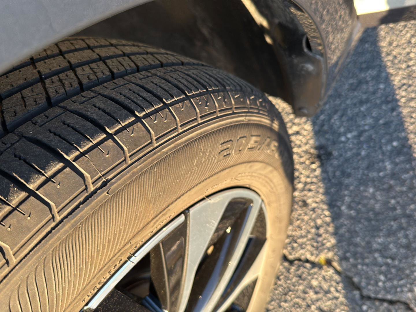 Used 2025 Volkswagen Jetta S image 32