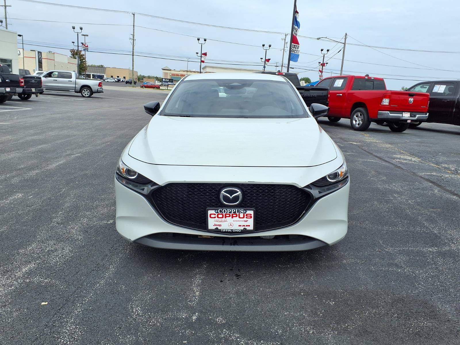 Used 2024 MAZDA MAZDA3 s FWD image 2