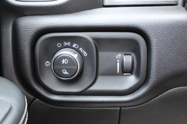 Used 2026 RAM 2500 Big Horn AWD/4WD image 18