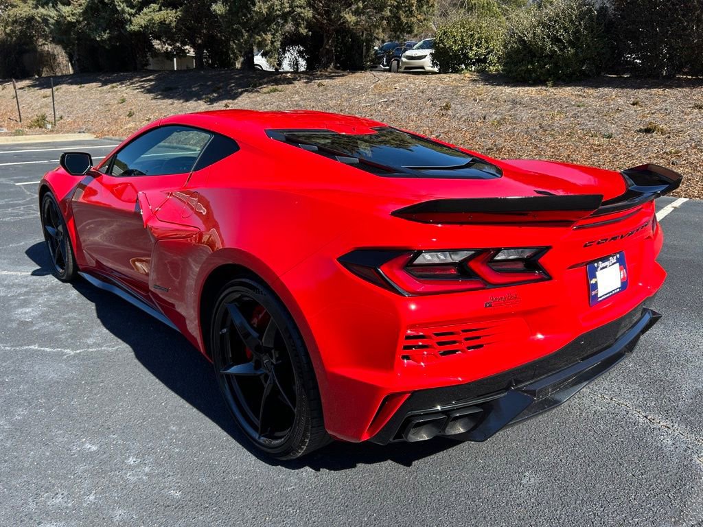 Used 2025 Chevrolet Corvette E-Ray w/ Stealth Interior Trim Package image 21