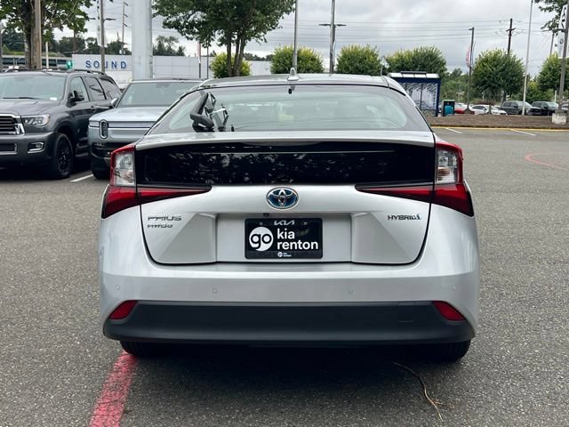 Used 2020 Toyota Prius LE AWD/4WD image 6