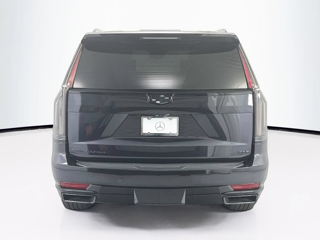 Used 2023 Cadillac Escalade Sport Platinum w/ Heavy-Duty Trailer Package AWD/4WD image 6