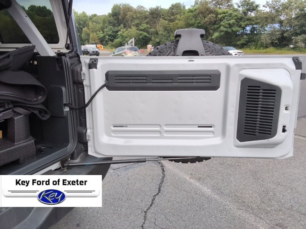 Used 2026 Ford Bronco Badlands AWD/4WD image 16
