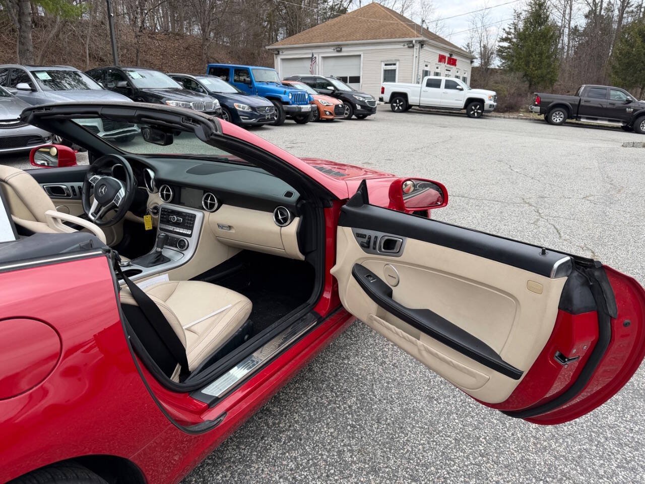 Used 2013 Mercedes-Benz SLK 250 w/ Premium I Pkg image 14