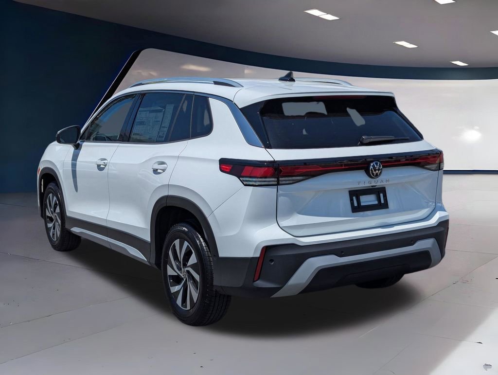 Certified 2025 Volkswagen Tiguan S image 5