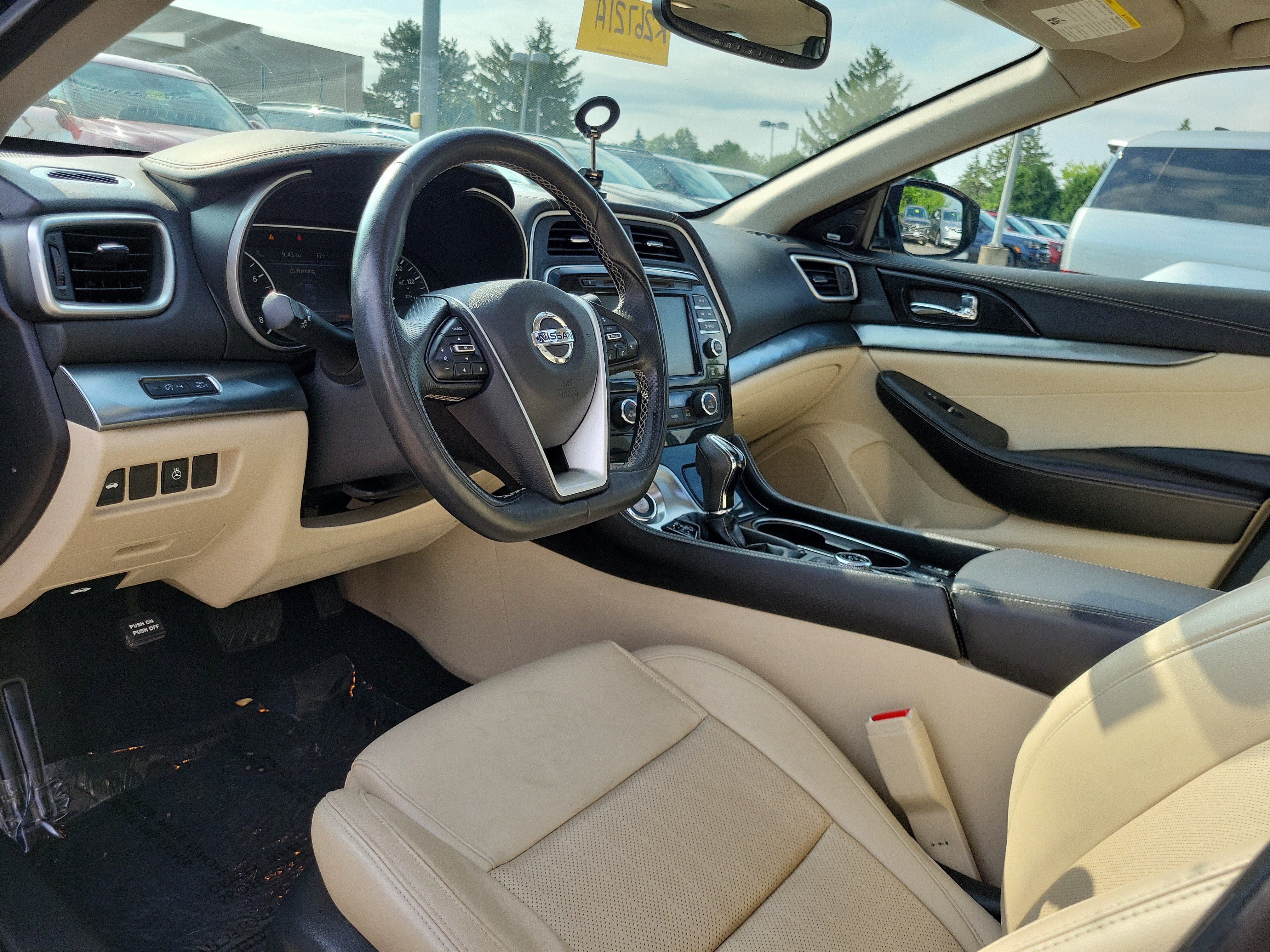 Used 2019 Nissan Maxima 3.5 SL w/ Floor Mat Group FWD image 19