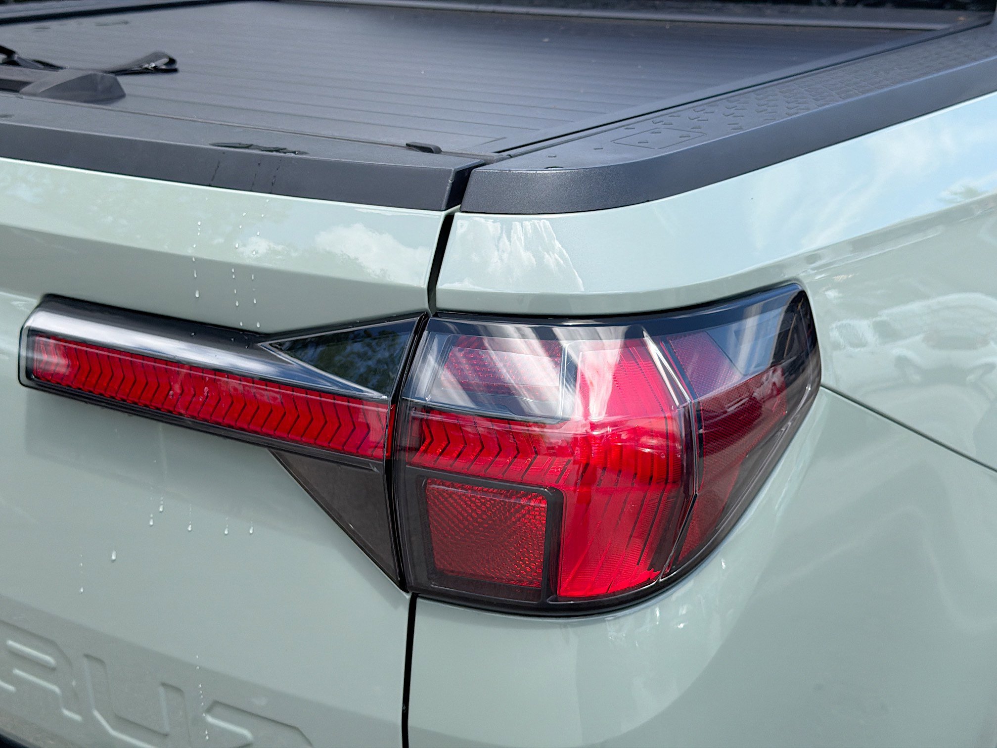 Used 2023 Hyundai Santa Cruz SEL w/ Activity Package image 24