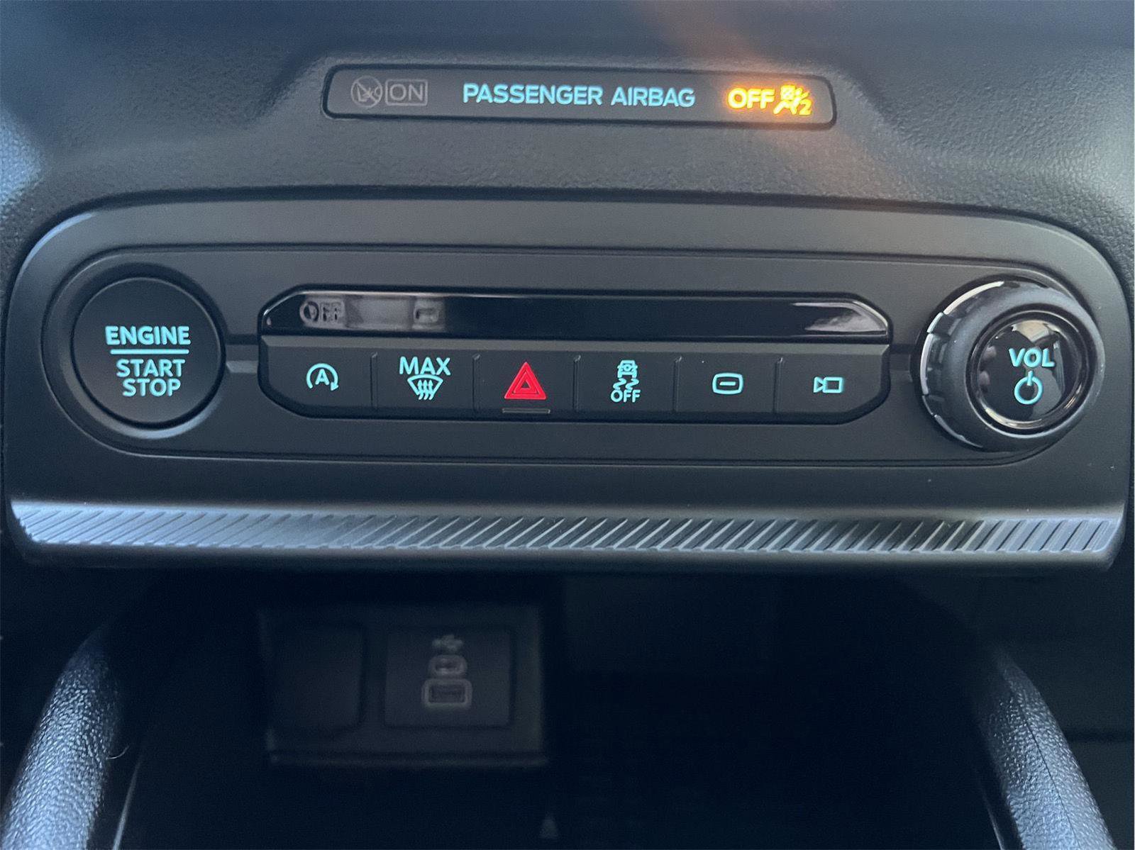 Used 2025 Ford Bronco Sport Big Bend w/ Convenience Package image 28