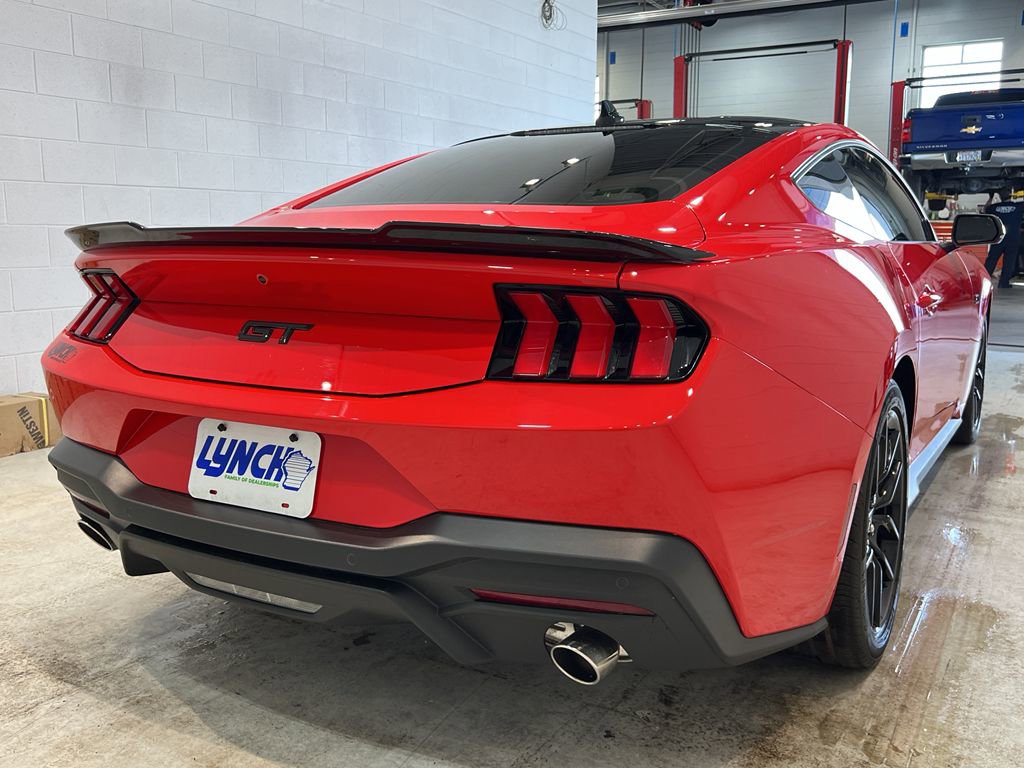 Used 2024 Ford Mustang GT Premium image 40