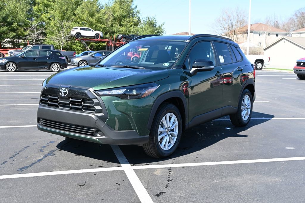 New 2026 Toyota Corolla Cross LE image 2