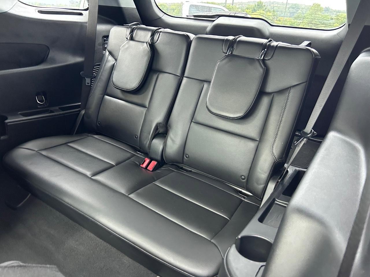 Used 2022 Ford Explorer Limited image 10