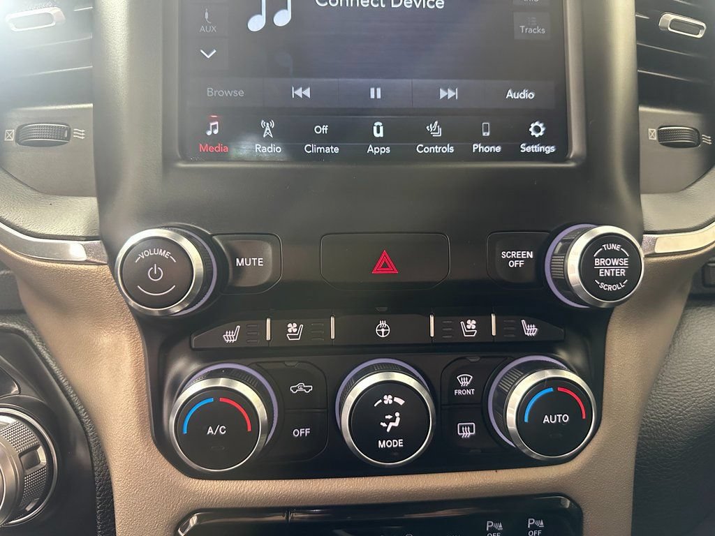 Used 2021 RAM 1500 Laramie AWD/4WD image 26