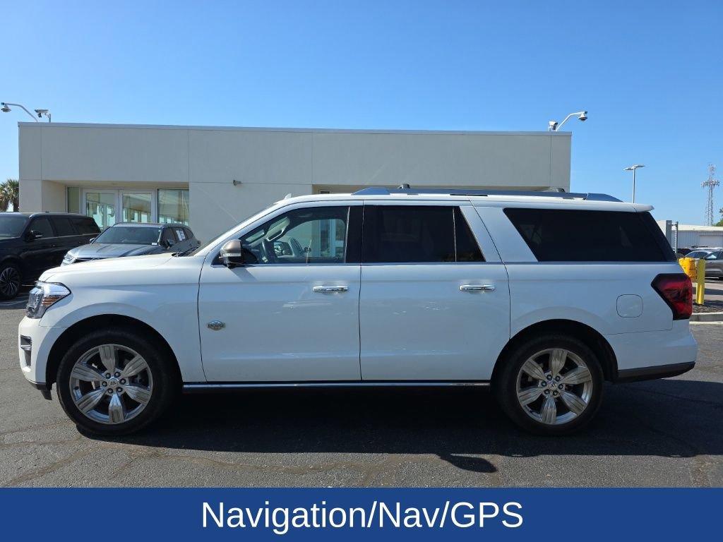Used 2022 Ford Expedition Max King Ranch image 4