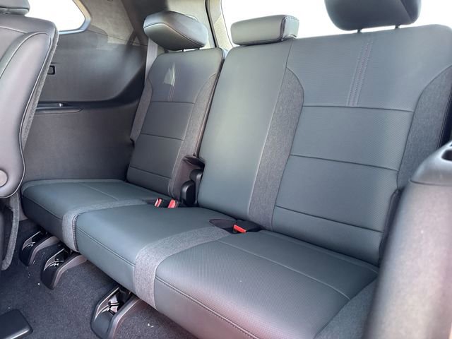 New 2026 GMC Acadia AT4 image 23