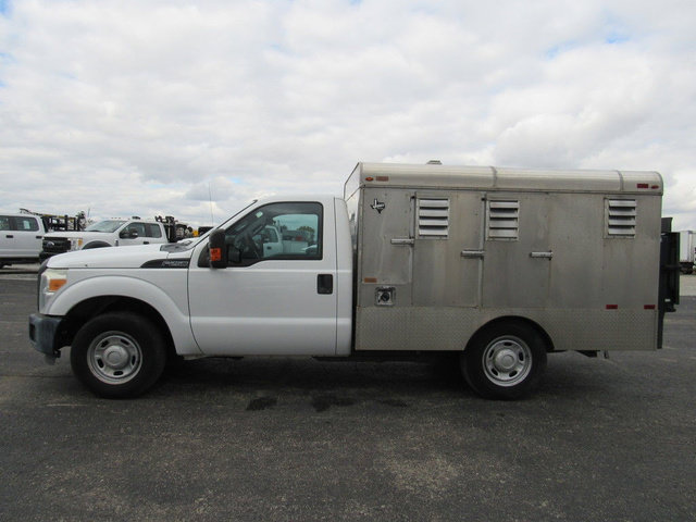Used 2014 Ford F250 XL w/ Power Equipment Group RWD image 8