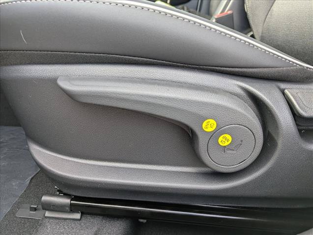 New 2026 Hyundai Venue SEL FWD image 11