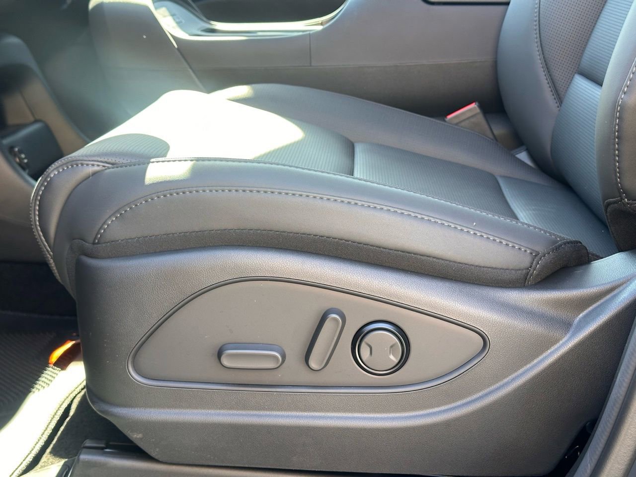 Certified 2026 Hyundai Palisade XRT Pro image 27