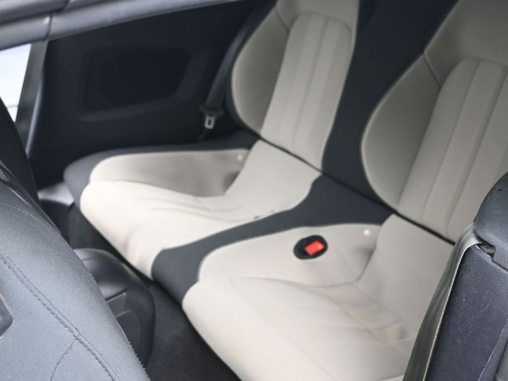 Used 2020 Ford Mustang Convertible image 14