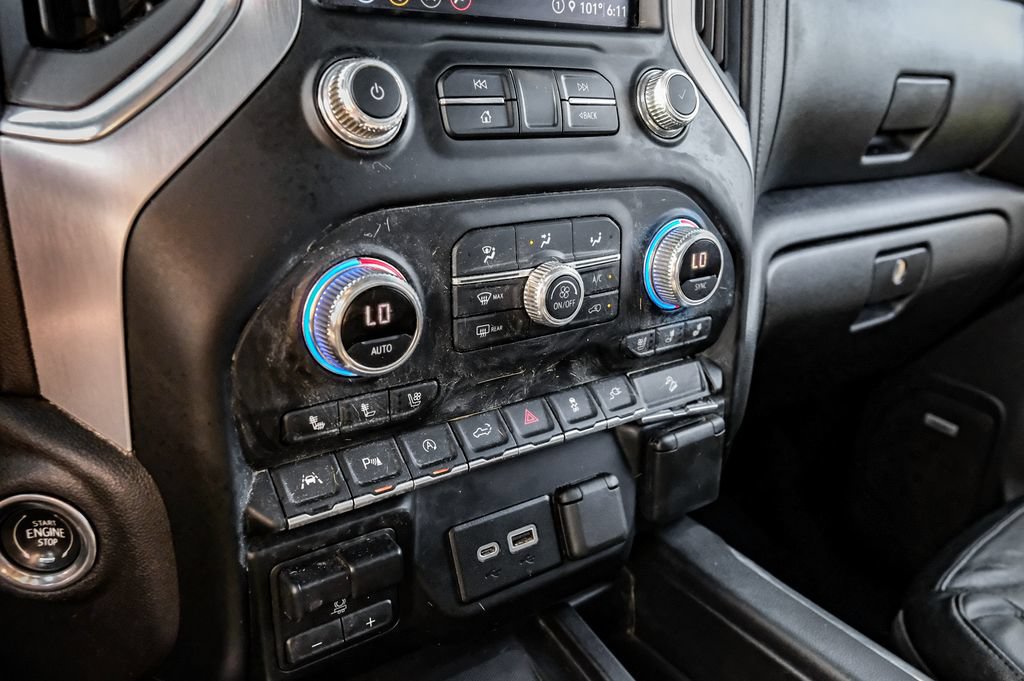 Used 2021 GMC Sierra 1500 SLT AWD/4WD image 25