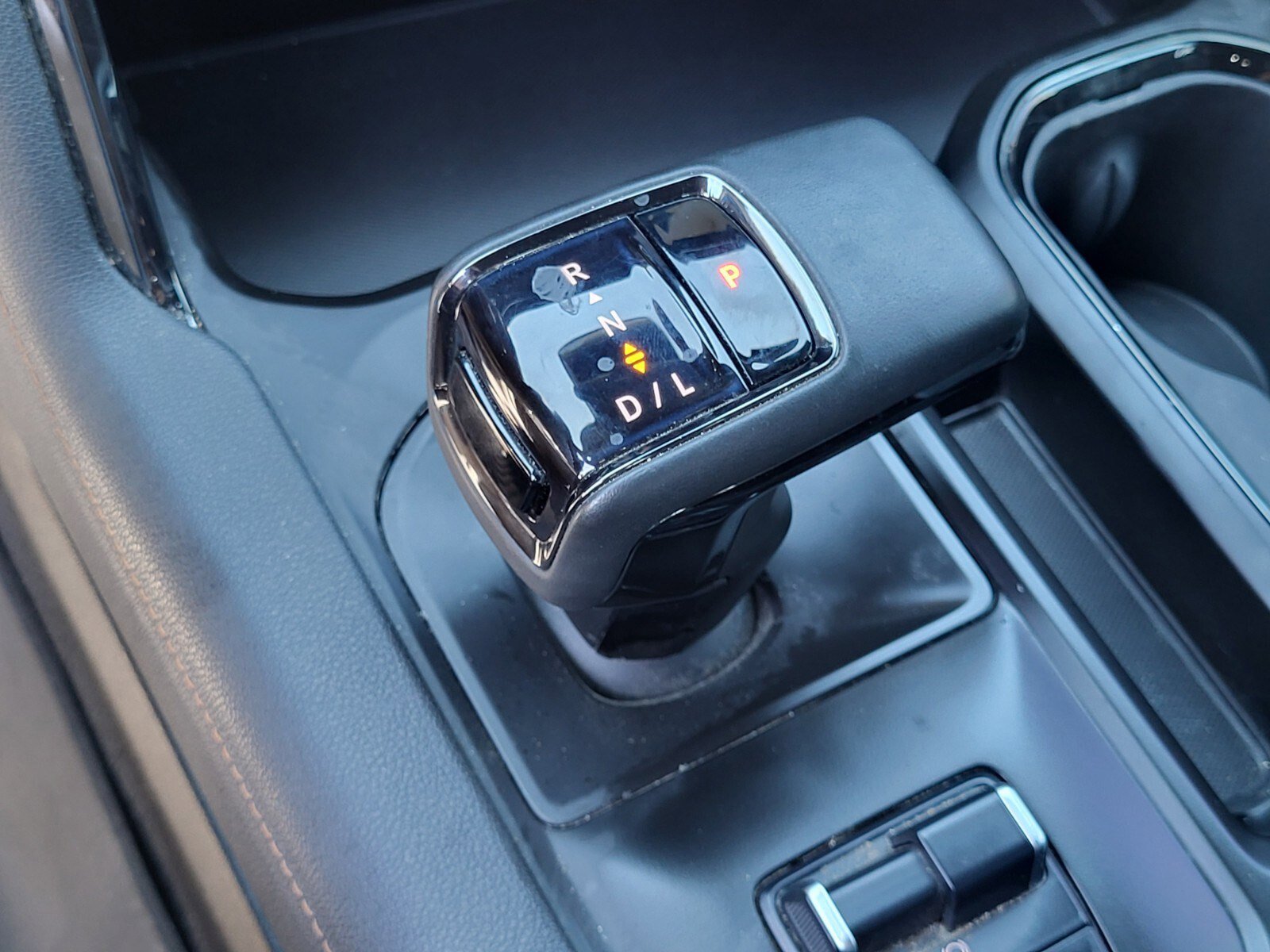 Used 2023 GMC Sierra 1500 AT4 w/ AT4 Premium Package image 26