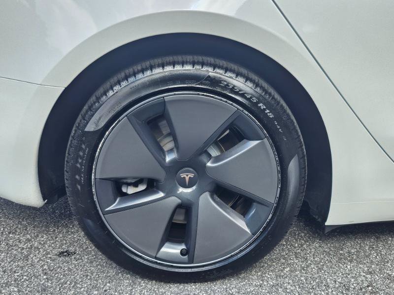 Used 2023 Tesla Model 3 Standard Range RWD image 15